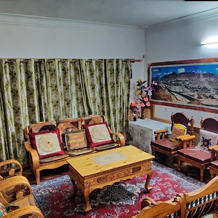 Youthok Guest House Leh Luaran gambar