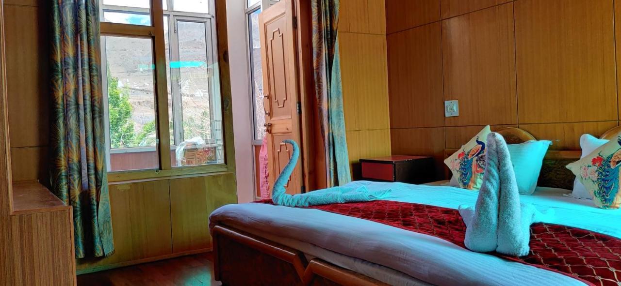 Youthok Guest House Leh Luaran gambar