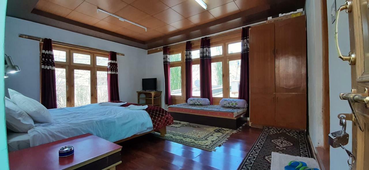 Youthok Guest House Leh Luaran gambar